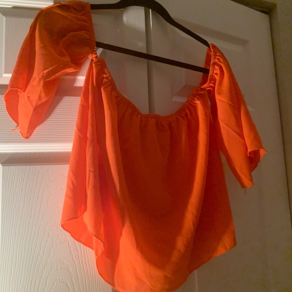 Women’s blouse